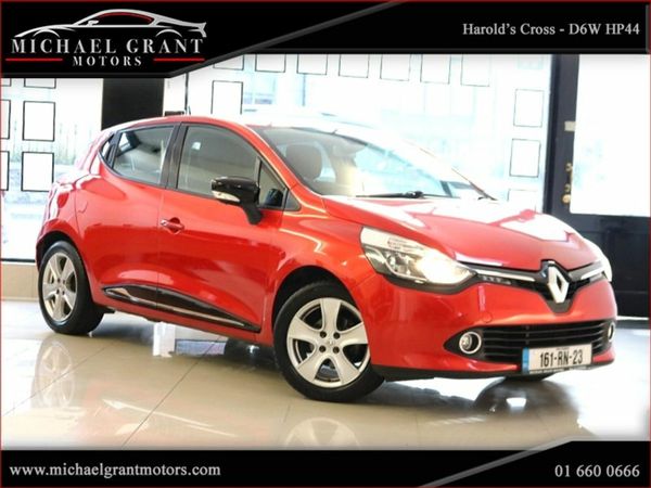 Renault Clio Hatchback, Petrol, 2016, Red