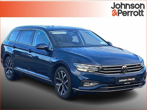 Volkswagen Passat Estate, Diesel, 2022, Blue
