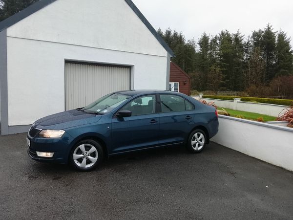 Skoda Rapid Saloon, Petrol, 2013, Blue
