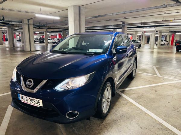 Nissan Qashqai Hatchback, Diesel, 2014, Blue
