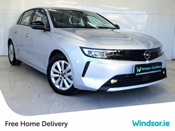 Opel Astra Hatchback, Petrol, 2025, Silver