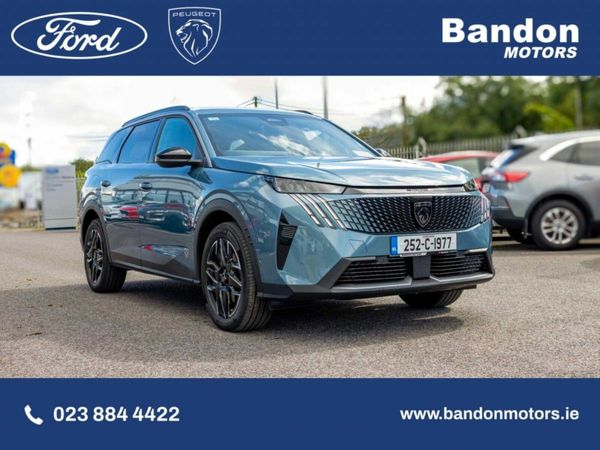 Peugeot 5008 MPV, Petrol, 2025, Blue