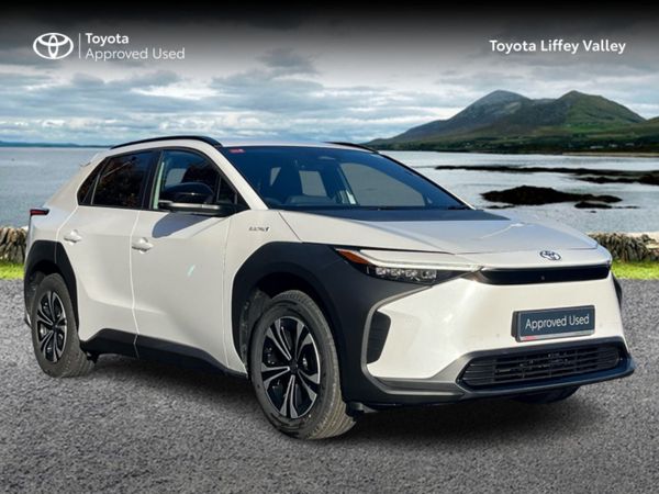 Toyota bZ4X Estate, Electric, 2024, White