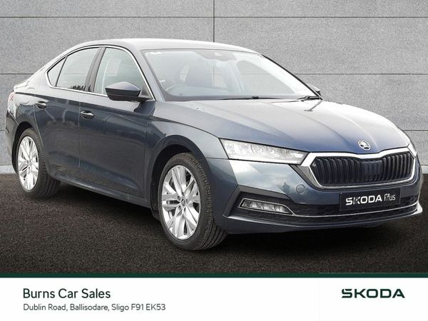 Skoda Octavia Saloon, Diesel, 2021, Grey
