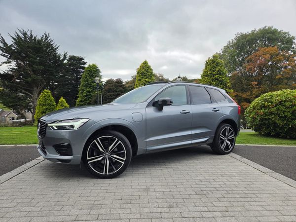 Volvo XC60 SUV, Petrol Hybrid, 2020, Grey
