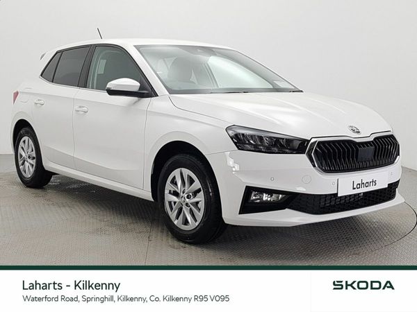 Skoda Fabia Hatchback, Petrol, 2025, White