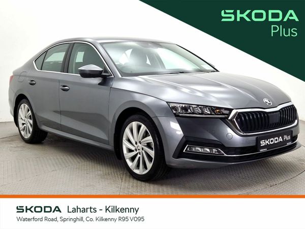 Skoda Octavia Saloon, Petrol, 2022, Grey