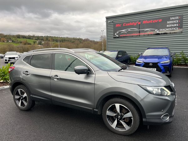 Nissan Qashqai SUV, Diesel, 2017, Grey
