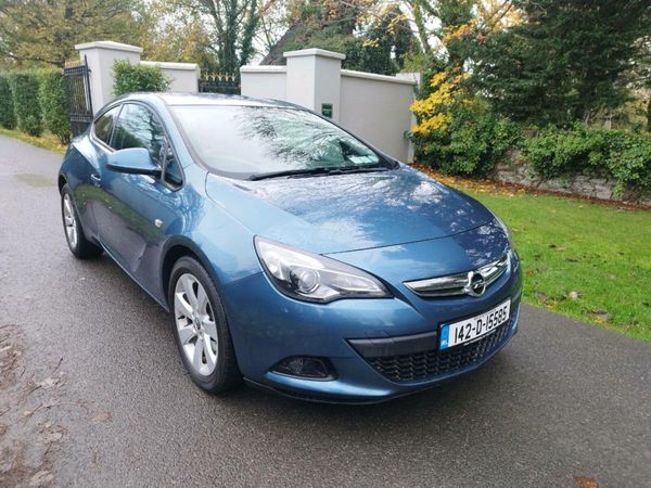 Opel Astra Hatchback, Petrol, 2014, Blue