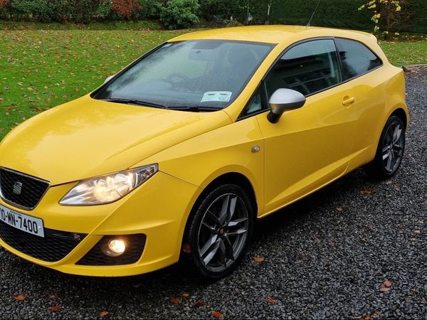 SEAT Ibiza Hatchback, Petrol, 2010, Yellow