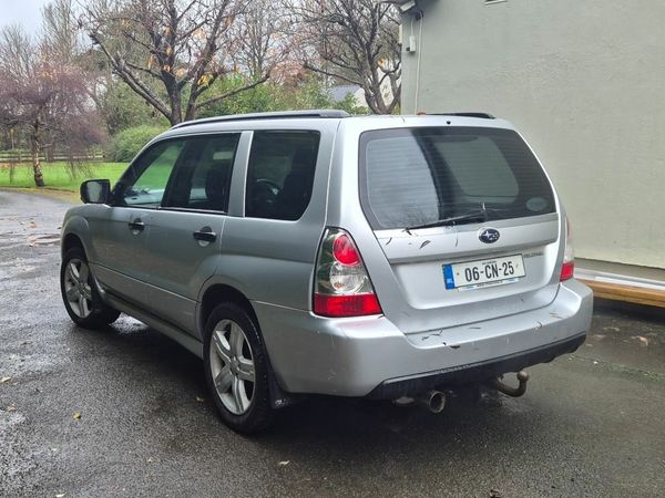 Subaru Forester SUV, Petrol, 2006, Silver