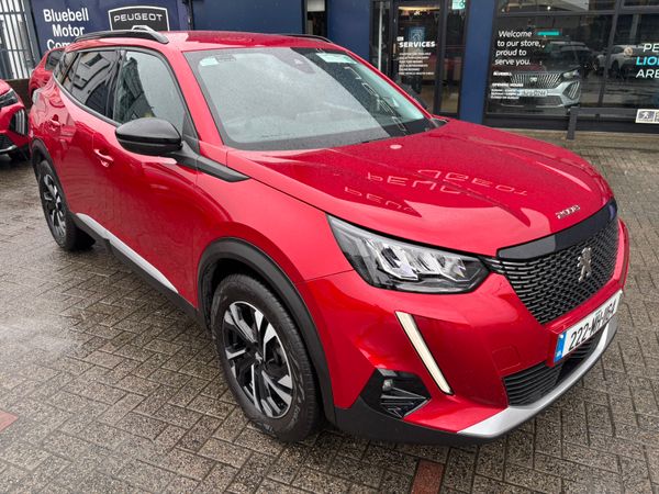 Peugeot 2008 MPV, Petrol, 2022, Red