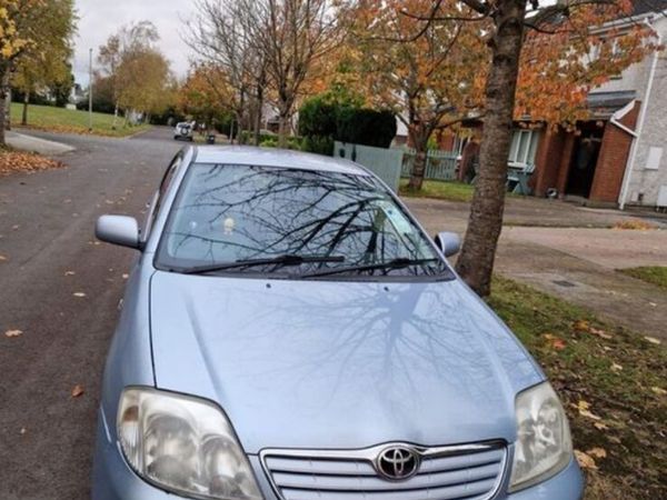Toyota Corolla Saloon, Diesel, 2005, Blue