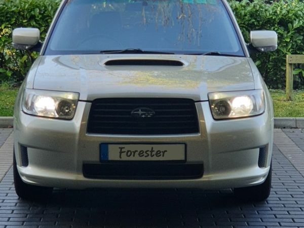 Subaru Forester SUV, Petrol, 2007, Gold
