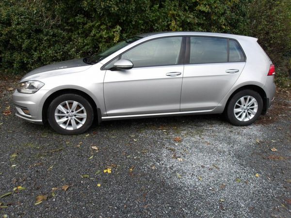 Volkswagen Golf Hatchback, Diesel, 2019, Grey