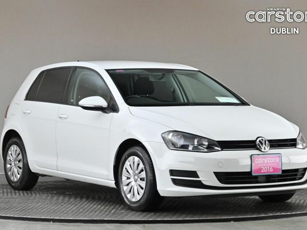 Volkswagen Golf Hatchback, Petrol, 2016, White