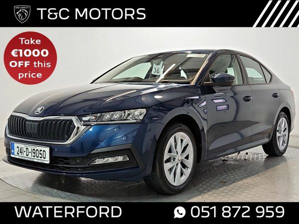 Skoda Octavia Saloon, Diesel, 2024, Blue
