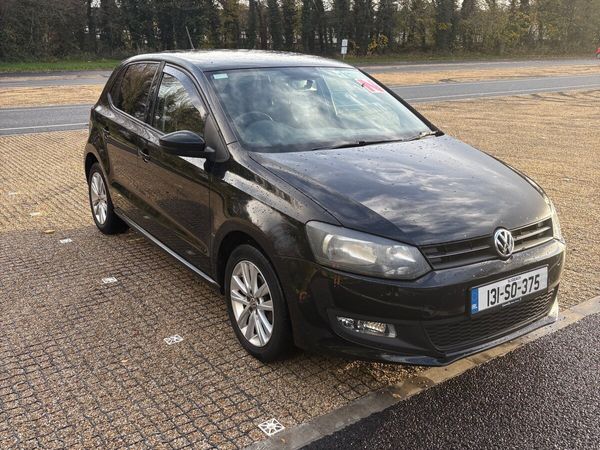 Volkswagen Polo Hatchback, Petrol, 2013, Black