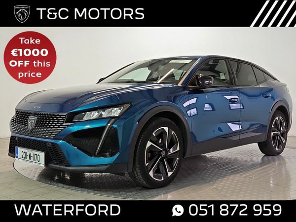 Peugeot 408 Hatchback, Petrol, 2023, Blue