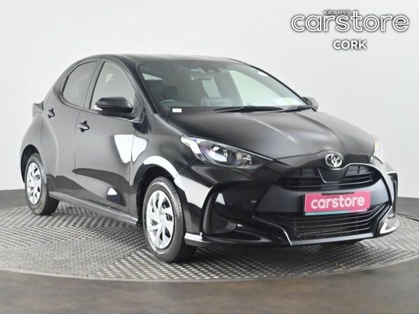 Toyota Yaris Hatchback, Petrol, 2020, Black