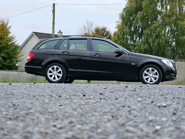 Mercedes-Benz C-Class Estate, Diesel, 2012, Black
