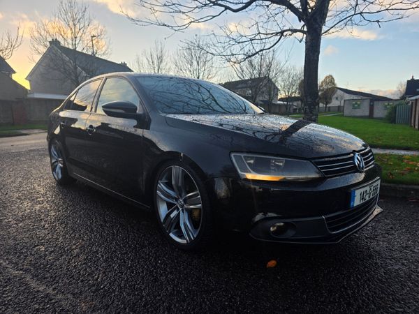 Volkswagen Jetta Saloon, Diesel, 2014, Black