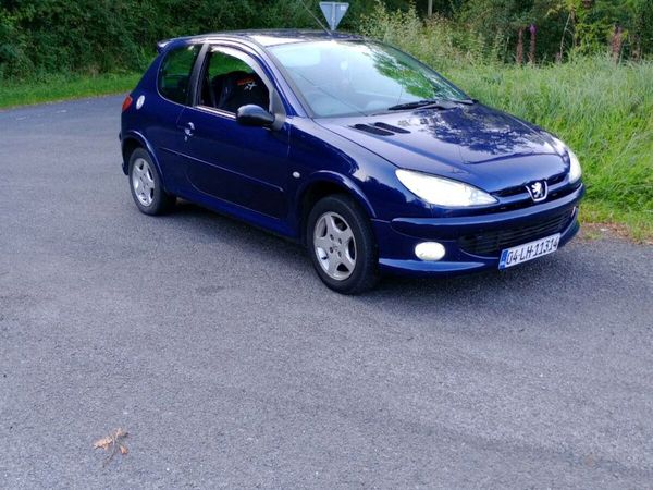 Peugeot 206 Hatchback, Petrol, 2004, Blue