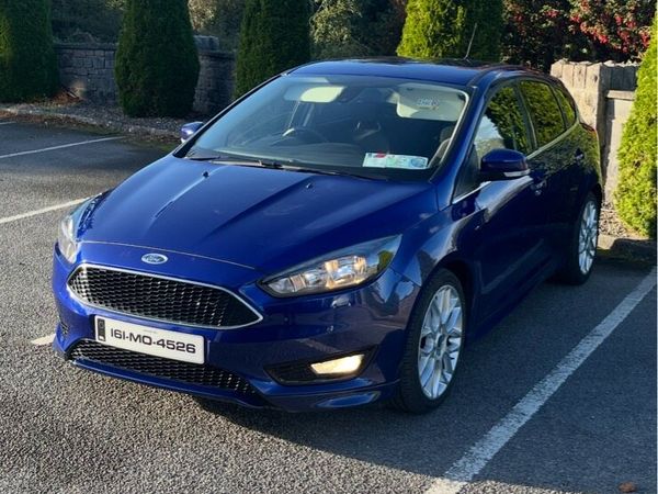 Ford Focus Hatchback, Petrol, 2016, Blue