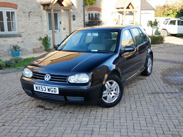 Volkswagen Golf Hatchback, Diesel, 2003, Black