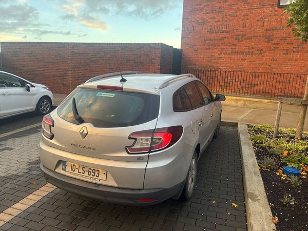 Renault Megane Estate, Diesel, 2010, Silver