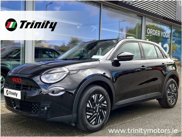 Fiat 600 Hatchback, Electric, 2025, Black