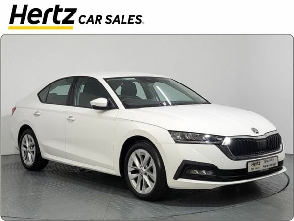 Skoda Octavia Saloon, Petrol Hybrid, 2024, White