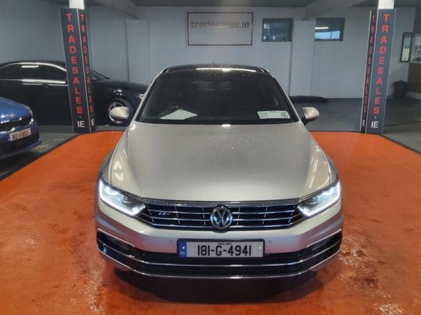 Volkswagen Passat Saloon, Diesel, 2018, Silver