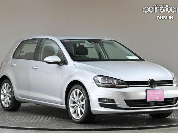 Volkswagen Golf Hatchback, Petrol, 2016, Silver