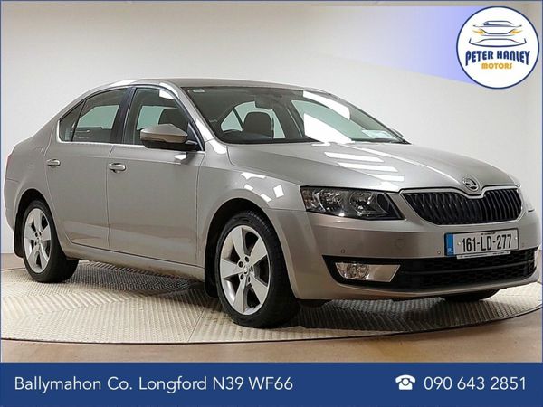 Skoda Octavia Saloon, Diesel, 2016, Beige