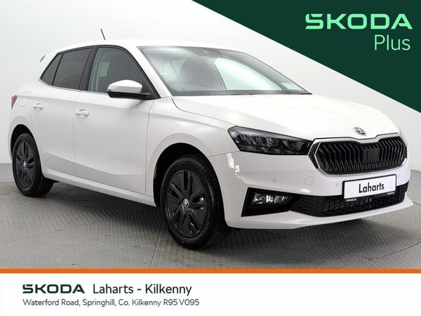 Skoda Fabia Hatchback, Petrol, 2025, White