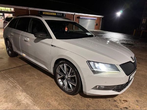 Skoda Superb Estate, Diesel, 2019, Grey