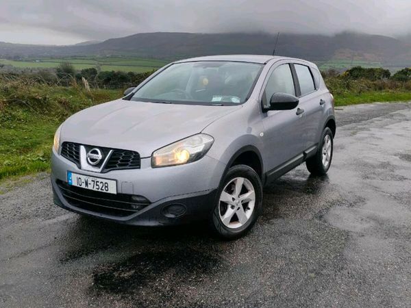 Nissan Qashqai Hatchback, Petrol, 2010, Grey