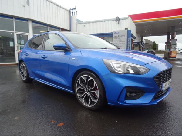 Ford Focus Hatchback, Diesel, 2019, Blue