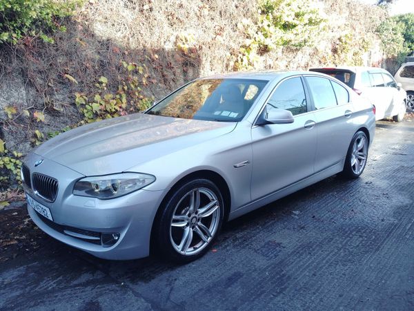 BMW 5-Series Saloon, Diesel, 2011, Silver