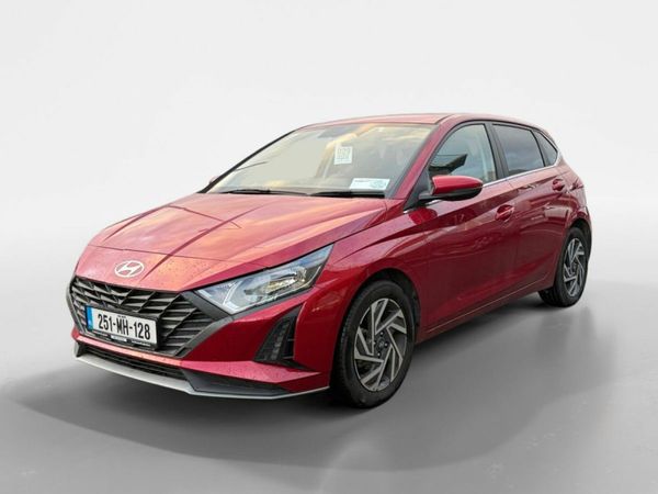 Hyundai i20 Hatchback, Petrol, 2025, Red