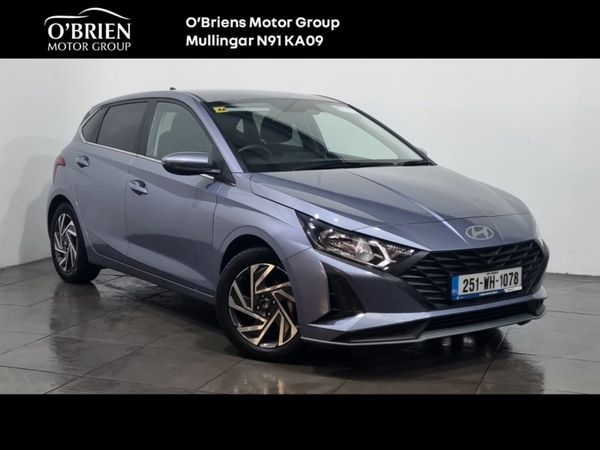 Hyundai i20 Hatchback, Petrol, 2025, Blue