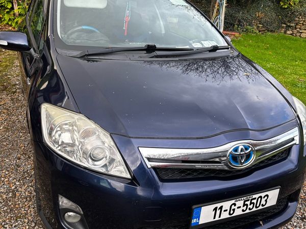 Toyota Auris Hatchback, Petrol Hybrid, 2011, Blue
