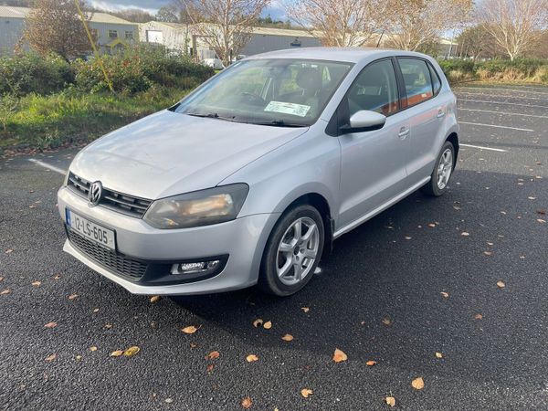 Volkswagen Polo Hatchback, Petrol, 2012, Silver