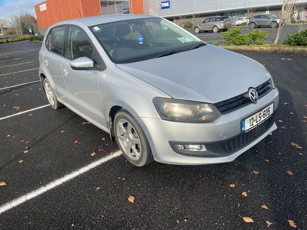 Volkswagen Polo Hatchback, Petrol, 2012, Silver