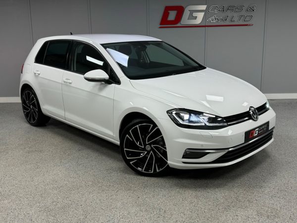 Volkswagen Golf Hatchback, Diesel, 2019, White
