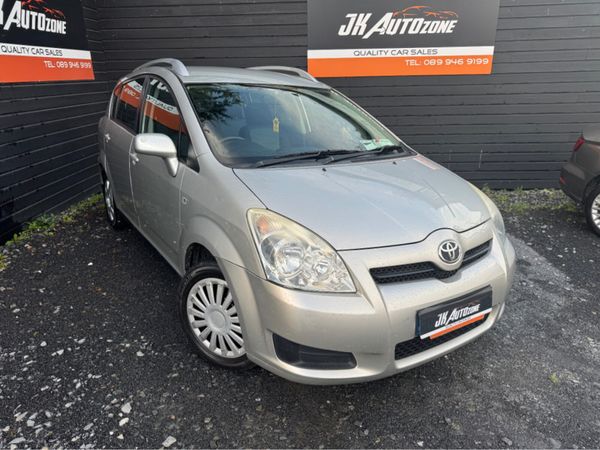 Toyota Corolla MPV, Petrol, 2008, Silver