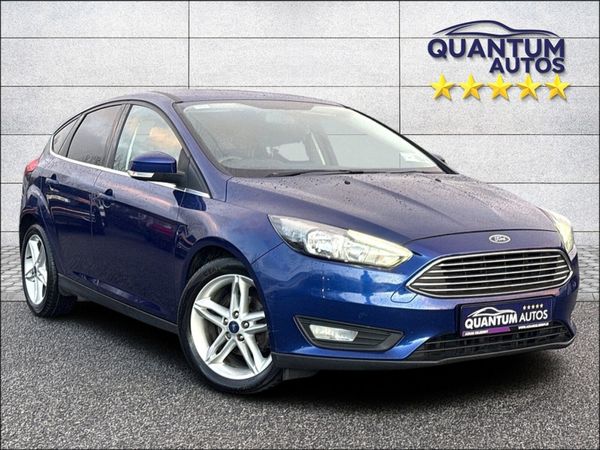 Ford Focus Hatchback, Diesel, 2017, Blue