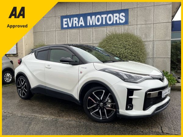 Toyota C-HR SUV, Petrol Hybrid, 2020, White