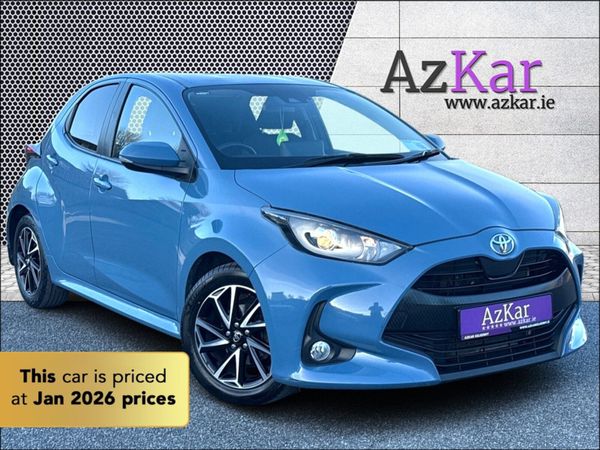 Toyota Yaris Hatchback, Petrol, 2021, Blue
